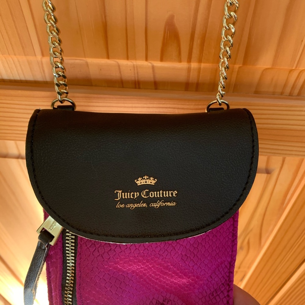 🎉HP🎊 Juicy Couture Small Crossbody Bag - Picture 4 of 7